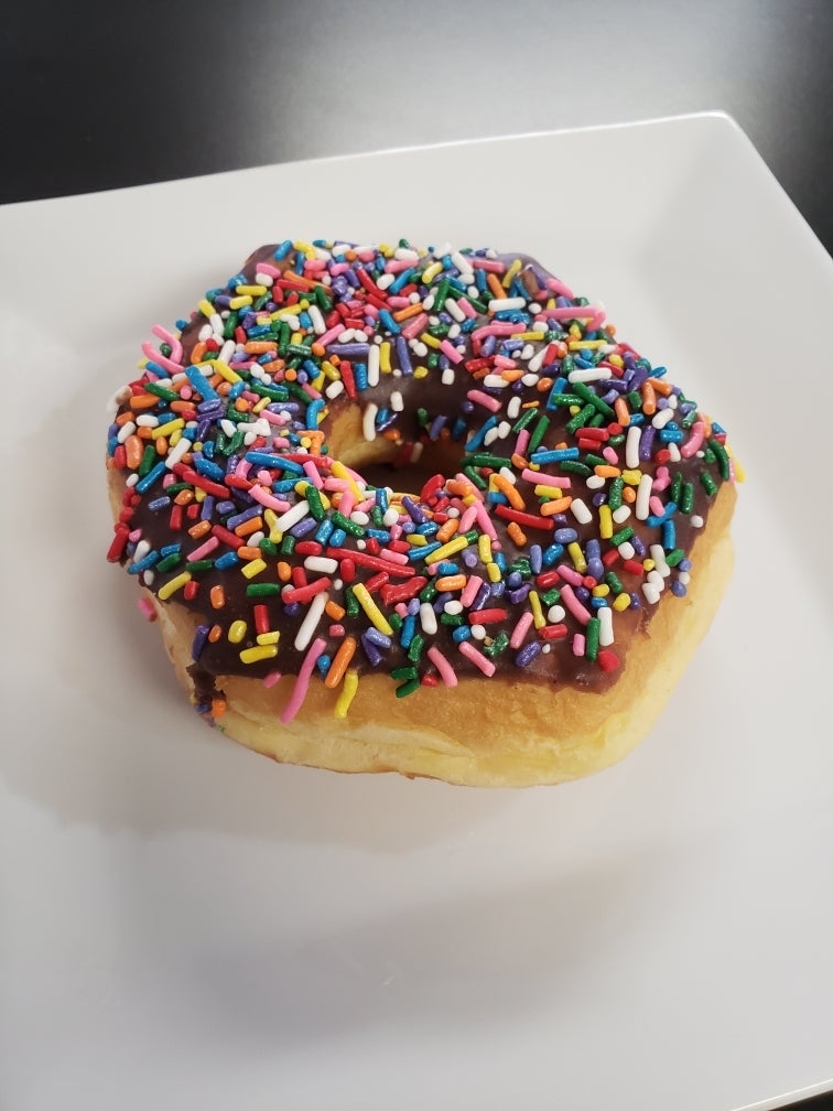Rings Chocolate iced w sprinkles